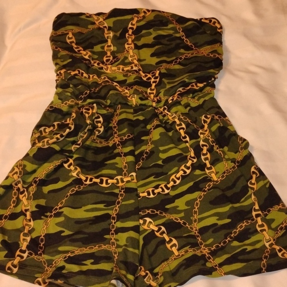 Absolutely 💕 It Woman's Chain Print Strapless Romper Shorts, Size: 1X